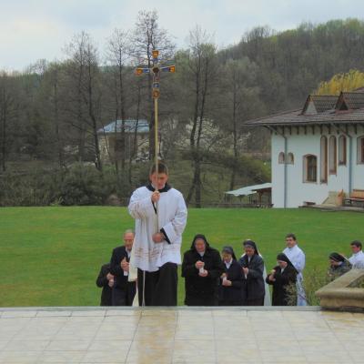 18 aprilie: Luncani: Întâlnirea cardinalului Braz de Aviz cu superiorii majori şi superioarele majore