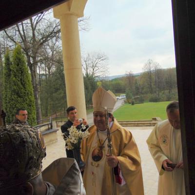 18 aprilie: Luncani: Întâlnirea cardinalului Braz de Aviz cu superiorii majori şi superioarele majore