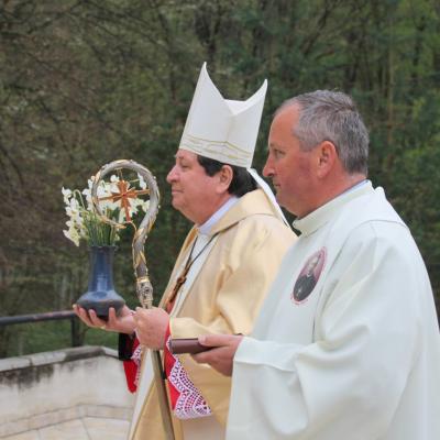 18 aprilie: Luncani: Întâlnirea cardinalului Braz de Aviz cu superiorii majori şi superioarele majore