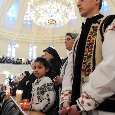19 aprilie: Iaşi: Liturghie dedicată persoanelor consacrate, prezidată de cardinalul João Braz de Aviz