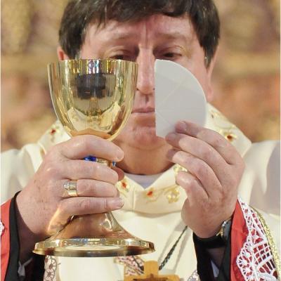 19 aprilie: Iaşi: Liturghie dedicată persoanelor consacrate, prezidată de cardinalul João Braz de Aviz