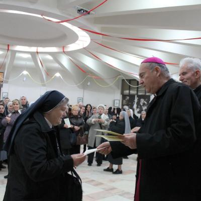 19 aprilie: Iaşi: Liturghie dedicată persoanelor consacrate, prezidată de cardinalul João Braz de Aviz. Foto: Ionuţ-Gabriel Giurgică