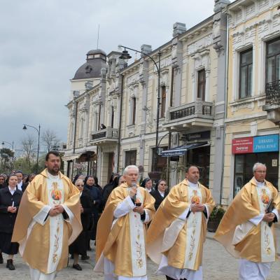 19 aprilie: Iaşi: Liturghie dedicată persoanelor consacrate, prezidată de cardinalul João Braz de Aviz. Foto: Ionuţ-Gabriel Giurgică