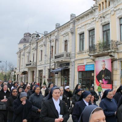 19 aprilie: Iaşi: Liturghie dedicată persoanelor consacrate, prezidată de cardinalul João Braz de Aviz. Foto: Ionuţ-Gabriel Giurgică