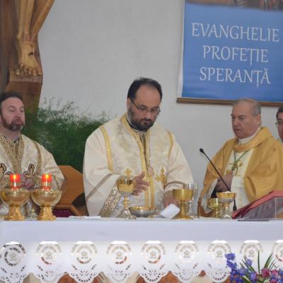 22 aprilie: Roman: Greco-catolicii, o permanenţă în închisorile comuniste