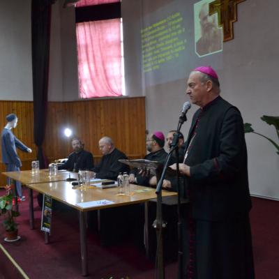 22 aprilie: Roman: Greco-catolicii, o permanenţă în închisorile comuniste