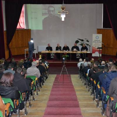 22 aprilie: Roman: Greco-catolicii, o permanenţă în închisorile comuniste