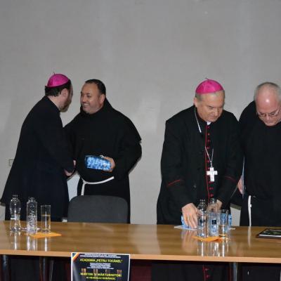 22 aprilie: Roman: Greco-catolicii, o permanenţă în închisorile comuniste