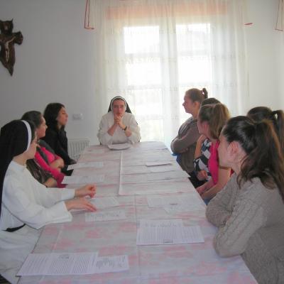 24-26 aprilie: Siret: "Familia: capodoperă a iubirii divine"
