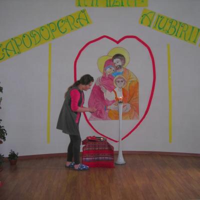24-26 aprilie: Siret: "Familia: capodoperă a iubirii divine"