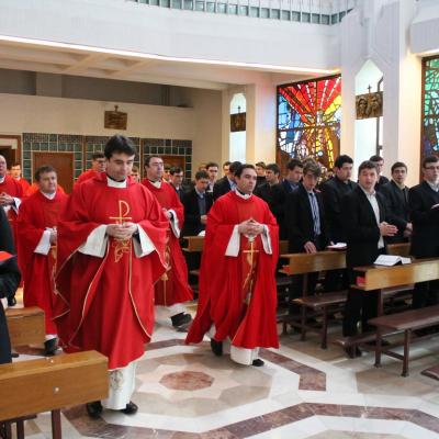 25 aprilie: Părinţii profesori franciscani din Roman în vizită la colegii lor din Iaşi