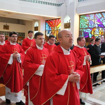 25 aprilie: Părinţii profesori franciscani din Roman în vizită la colegii lor din Iaşi