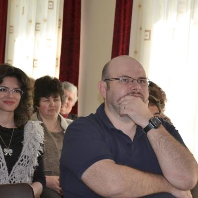 25 aprilie: Traian: Prin ercis.ro la Emaus