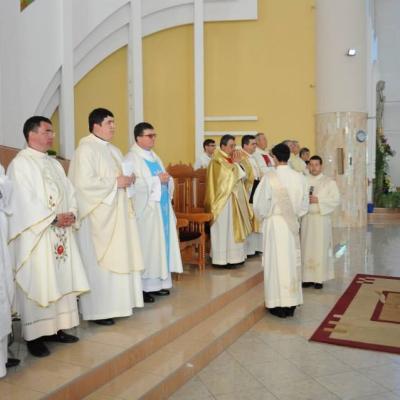 26 aprilie: Bacău "Fericitul Ieremia": Investirea noului paroh