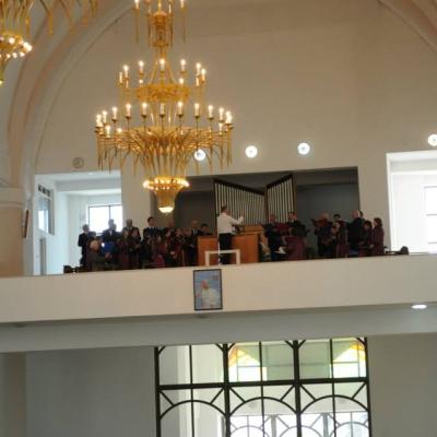 26 aprilie: Bacău "Fericitul Ieremia": Investirea noului paroh