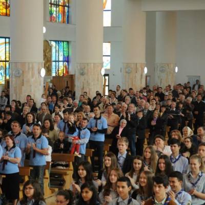 26 aprilie: Bacău "Fericitul Ieremia": Investirea noului paroh