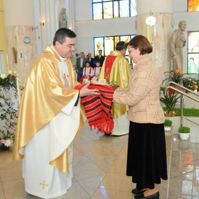 26 aprilie: Bacău "Fericitul Ieremia": Investirea noului paroh