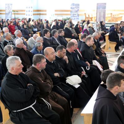 1 mai: Nisiporeşti: Jubileul de 25 de ani de la reorganizarea Provinciei Franciscane