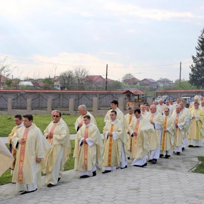 1 mai: Nisiporeşti: Jubileul de 25 de ani de la reorganizarea Provinciei Franciscane