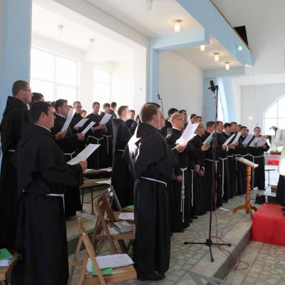 1 mai: Nisiporeşti: Jubileul de 25 de ani de la reorganizarea Provinciei Franciscane