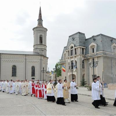 1 mai: Iaşi: PS Petru Gherghel la ceas aniversar: 25 de ani de episcopat