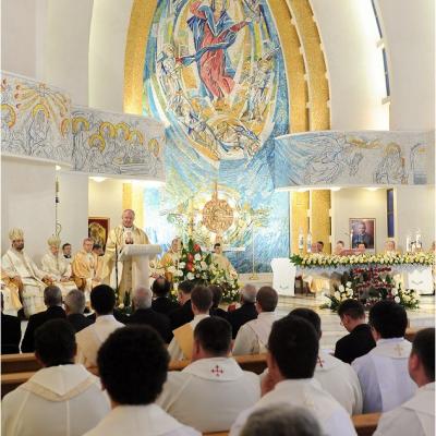 1 mai: Iaşi: PS Petru Gherghel la ceas aniversar: 25 de ani de episcopat