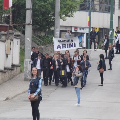 2 mai: Oneşti: Ziua Tineretului în Dieceza de Iaşi. Foto: Raluca Cocuţ, Alexandru Pricopee şi Cristian Stancu