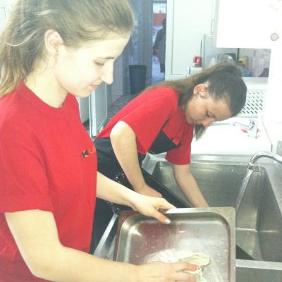 4-10 mai: Asociaţia Kolping Oituz: Săptămâna de voluntariat