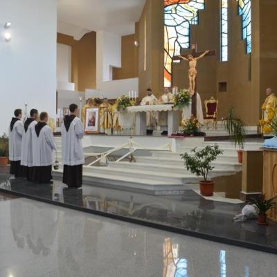 5-8 mai: Oneşti: Zile de har şi de împlinire sufletească la sanctuarul "Fericitul Ieremia Valahul"
