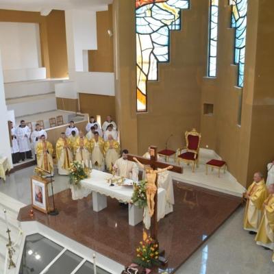 5-8 mai: Oneşti: Zile de har şi de împlinire sufletească la sanctuarul "Fericitul Ieremia Valahul"