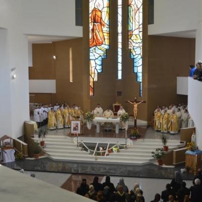5-8 mai: Oneşti: Zile de har şi de împlinire sufletească la sanctuarul "Fericitul Ieremia Valahul"