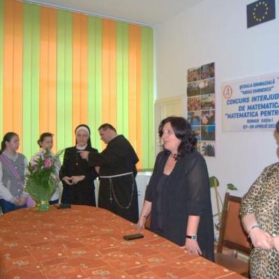 9 mai: Roman: Concursuri şcolare, faza interjudeţeană