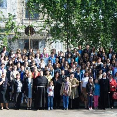 9 mai: Roman: Concursuri şcolare, faza interjudeţeană