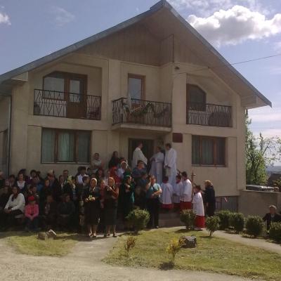 10 mai: Valea Mică: Hramul comunităţii