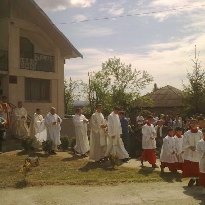 10 mai: Valea Mică: Hramul comunităţii