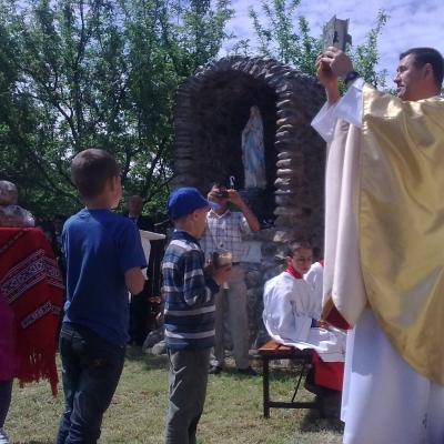 10 mai: Valea Mică: Hramul comunităţii