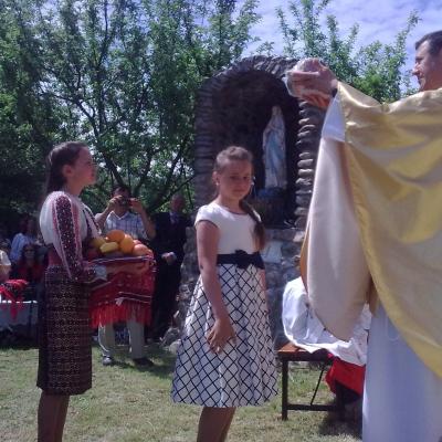 10 mai: Valea Mică: Hramul comunităţii