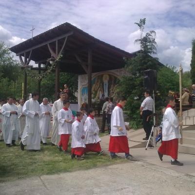 10 mai: Valea Mică: Hramul comunităţii