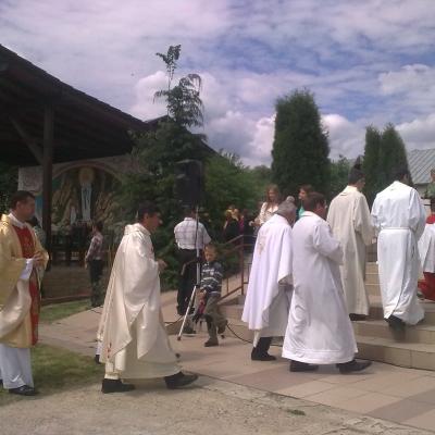 10 mai: Valea Mică: Hramul comunităţii