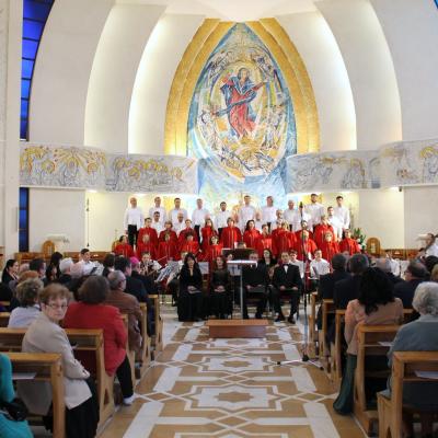 10 mai: Iaşi (catedrală): Concert vocal-simfonic de muzică sacră cu "Requiem" (Kv 626) de Mozart. Foto: Ionuţ-Gabriel Giurgică