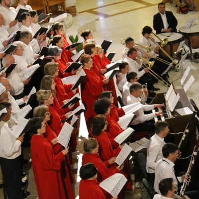 10 mai: Iaşi (catedrală): Concert vocal-simfonic de muzică sacră cu "Requiem" (Kv 626) de Mozart. Foto: Ionuţ-Gabriel Giurgică