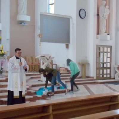 13 mai: Bacău (centru): Liceenii în rugăciune Prin Maria la Isus 13 mai: Iugani: Ziua Bolnavului