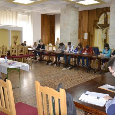 16 mai: Bacău: Cursurile diecezane pentru logodnici
