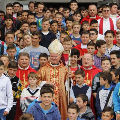 16 mai: Bacău: Campus vocaţional pentru ministranţi şi tineri