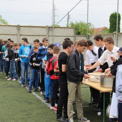 16 mai: Bacău: Campus vocaţional pentru ministranţi şi tineri