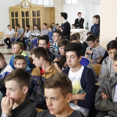 16 mai: Bacău: Campus vocaţional pentru ministranţi şi tineri