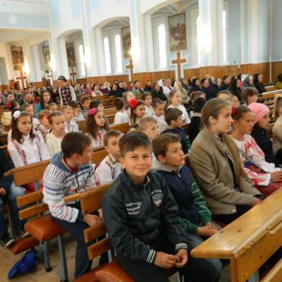 16 mai: Tămăşeni: Ziua Bolnavului