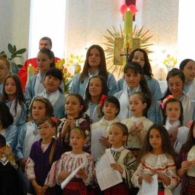 16 mai: Tămăşeni: Ziua Bolnavului