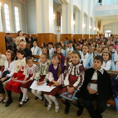 16 mai: Tămăşeni: Ziua Bolnavului