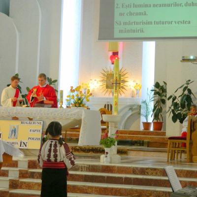 16 mai: Tămăşeni: Ziua Bolnavului